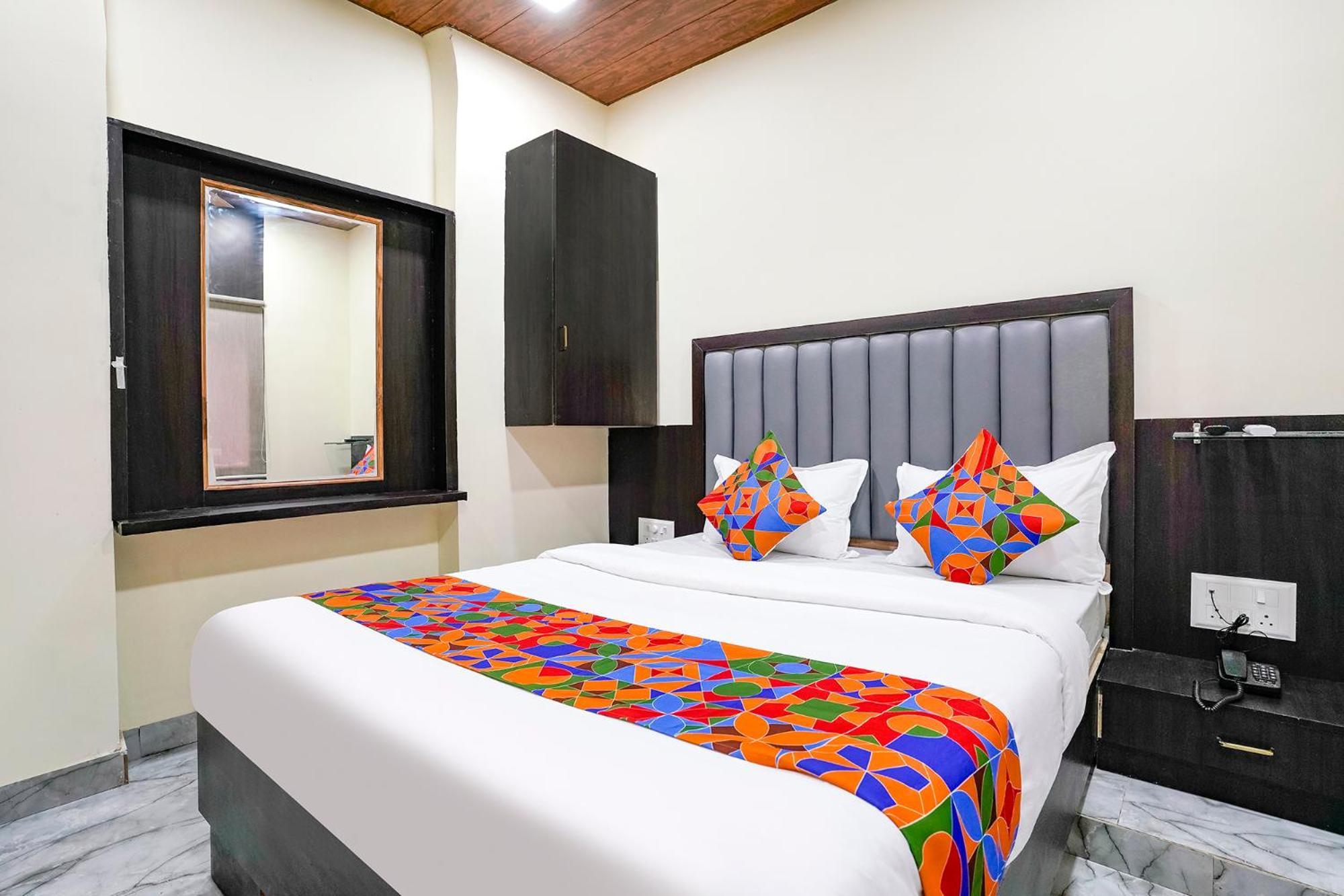 Fabexpress Gulshan Grand - Nr Gateway Of India Bombay Exterior foto