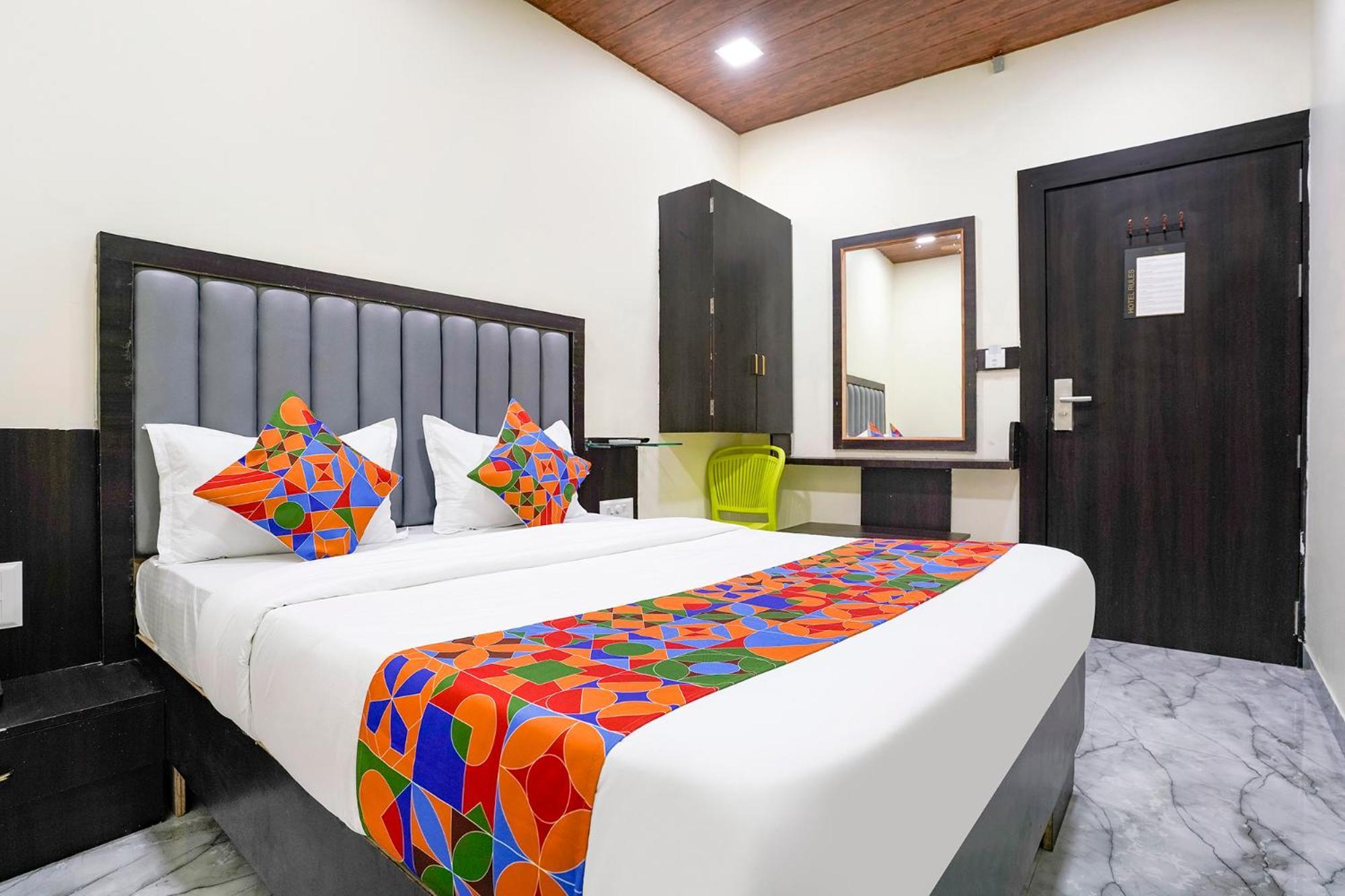 Fabexpress Gulshan Grand - Nr Gateway Of India Bombay Exterior foto